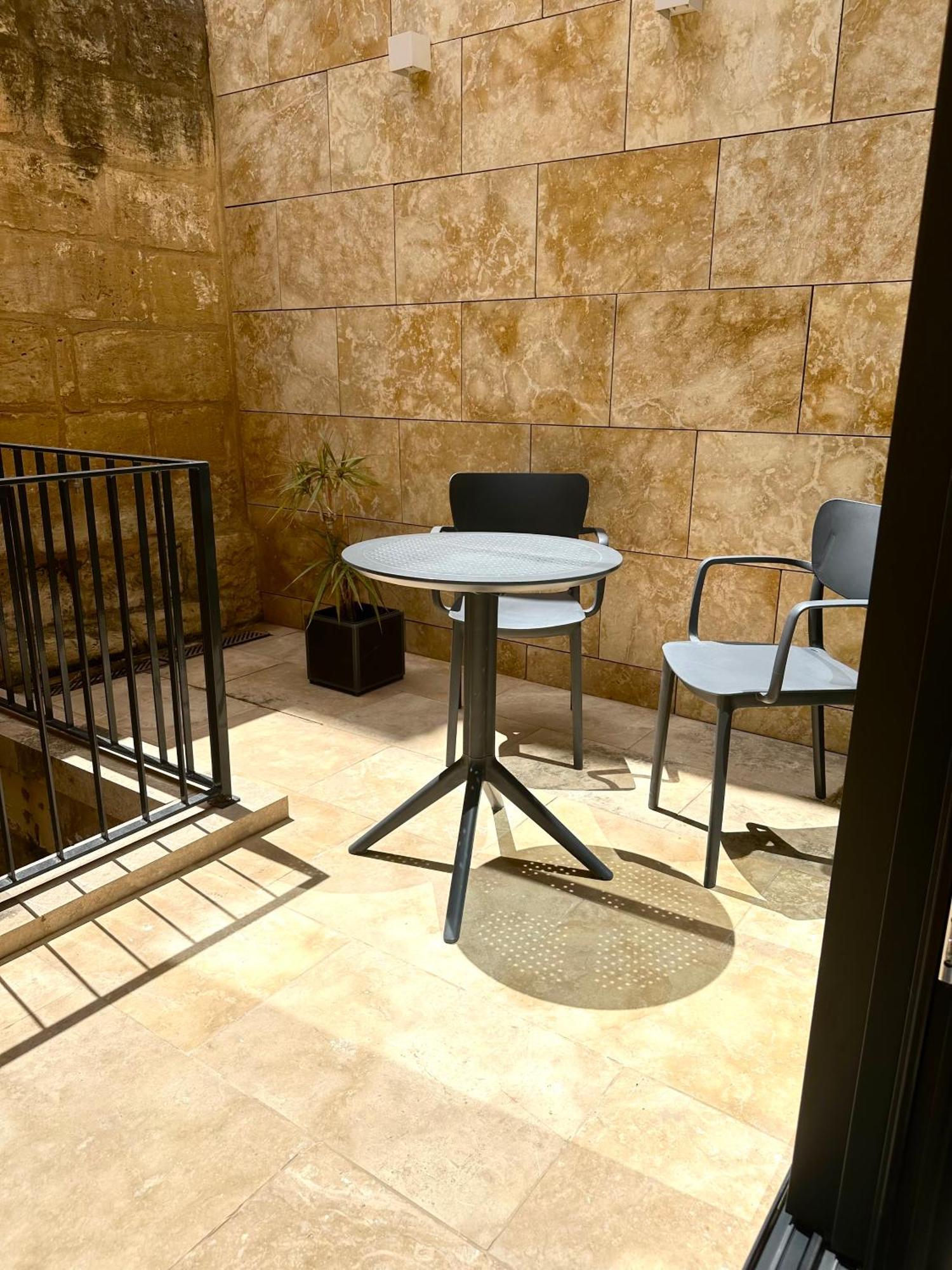 Numru 27 Expertly Restored Small House Of Character Cospicua Екстер'єр фото